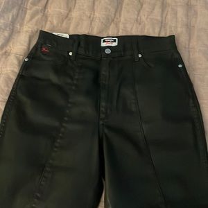 Wrangler Fender black bootcut jean size 31/28 with tag still on.
